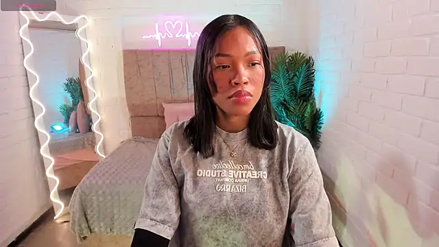 penelope tay1 online show from March 2025 03:54:02 AM