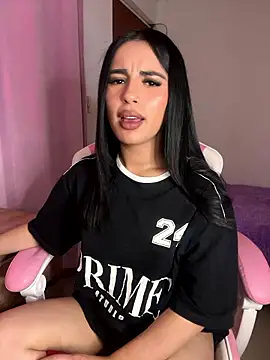 Emily-14 online show from January 2026 06:51:02 AM