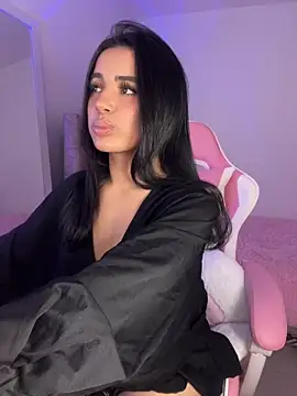 Emily-14 online show from March 2026 04:26:01 AM