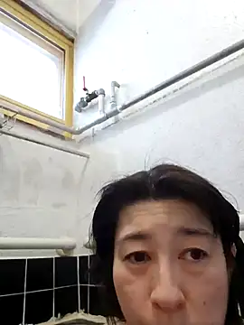 Snapshot of morikawa_sayaka chatting on February 2025 09:49:01 PM morikawa sayaka online show from February 2025 09:49:01 PM