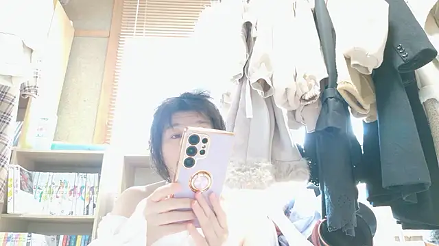 Snapshot of morikawa_sayaka chatting on October 2025 12:00:01 AM morikawa sayaka online show from October 2025 12:00:01 AM