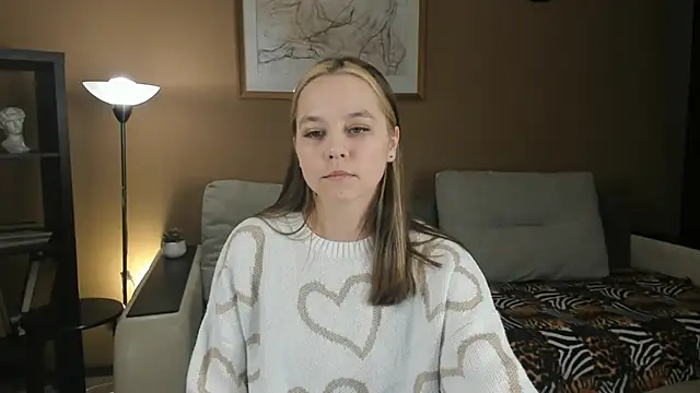 FalineDowlen online show from December 2024 05:42:01 AM