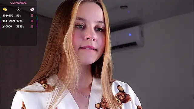 FalineDowlen online show from February 2025 01:41:02 AM