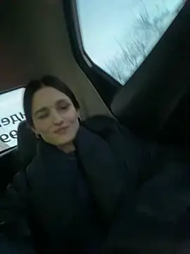 Mia Mia M online show from February 2026 02:46:02 PM