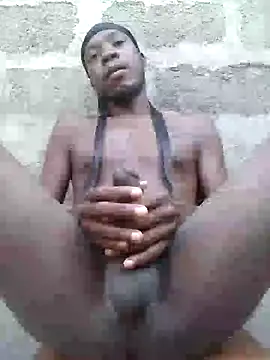 Snapshot of GOLDEN_HQUR chatting on January 2025 03:14:02 PM GOLDEN HQUR online show from January 2025 03:14:02 PM