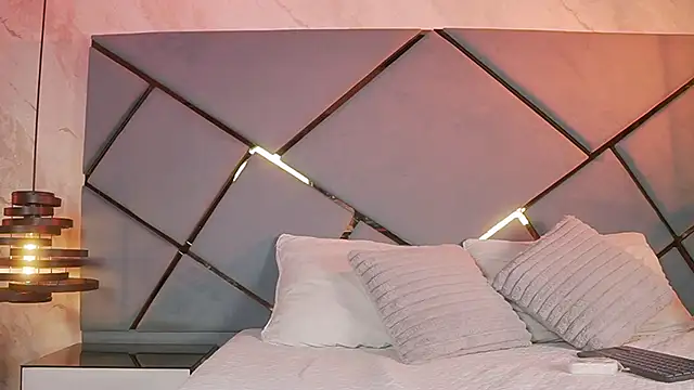 Snapshot of giorgia_13 chatting on October 2025 03:17:02 AM giorgia 13 online show from October 2025 03:17:02 AM