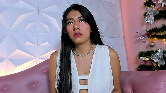 Snapshot of CarlaAlvez chatting on December 2024 07:07:02 PM CarlaAlvez online show from December 2024 07:07:02 PM