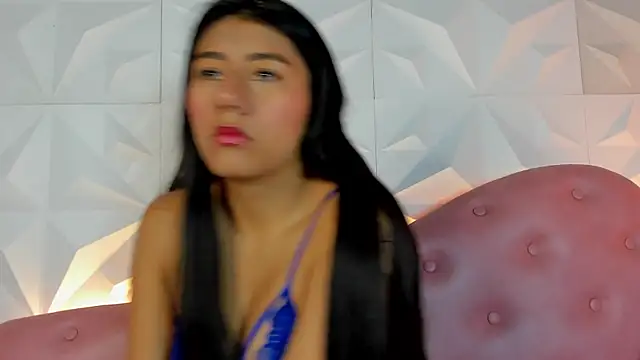 Snapshot of CarlaAlvez chatting on January 2025 04:19:01 PM CarlaAlvez online show from January 2025 04:19:01 PM