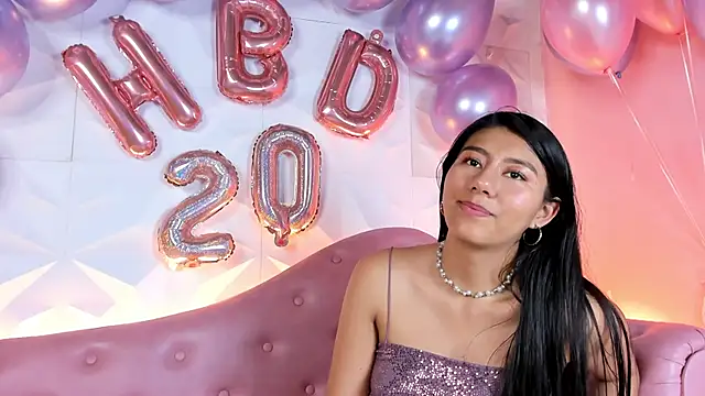 Snapshot of CarlaAlvez chatting on January 2025 06:54:01 PM CarlaAlvez online show from January 2025 06:54:01 PM