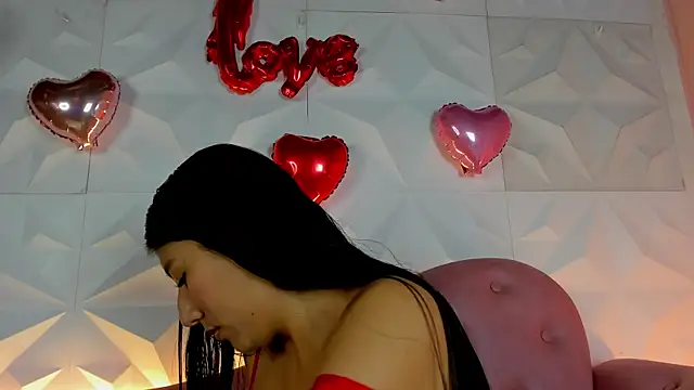 Snapshot of CarlaAlvez chatting on February 2025 07:42:01 PM CarlaAlvez online show from February 2025 07:42:01 PM