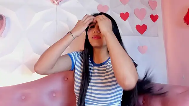 Snapshot of CarlaAlvez chatting on February 2025 08:49:02 PM CarlaAlvez online show from February 2025 08:49:02 PM