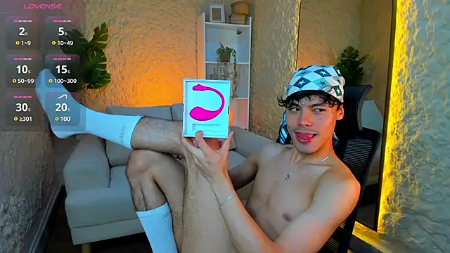 Dammon Stallion online show from January 2025 02:14:01 AM