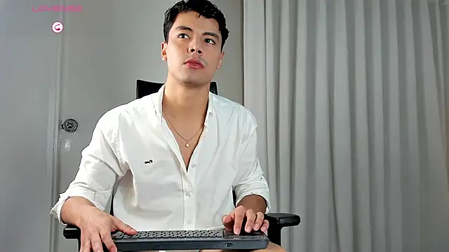 Dammon Stallion online show from October 2025 02:59:01 PM