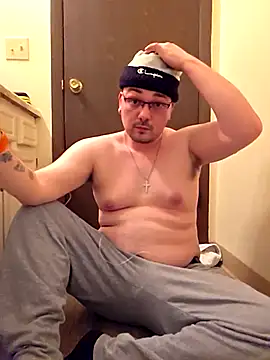 Snapshot of cmichaelxxx chatting on March 2025 09:56:01 PM cmichaelxxx online show from March 2025 09:56:01 PM