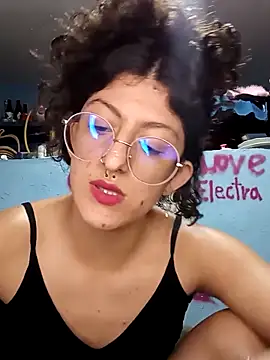 Snapshot of LoveElectra chatting on November 2025 09:36:02 PM LoveElectra online show from November 2025 09:36:02 PM