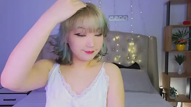 Milla Aheo online show from March 2025 09:01:02 PM