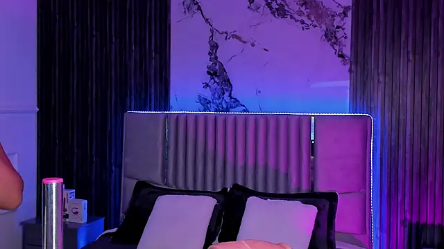 Snapshot of Lillyortiz chatting on January 2025 10:34:02 PM Lillyortiz online show from January 2025 10:34:02 PM