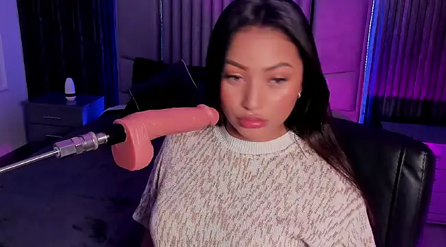 Snapshot of Lillyortiz chatting on January 2025 08:56:01 PM Lillyortiz online show from January 2025 08:56:01 PM