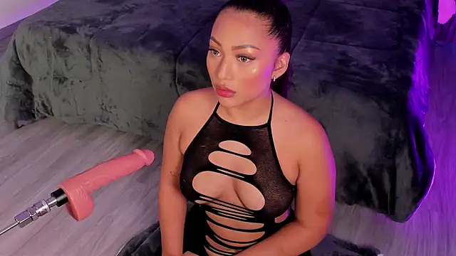 Snapshot of Lillyortiz chatting on February 2025 10:06:02 AM Lillyortiz online show from February 2025 10:06:02 AM