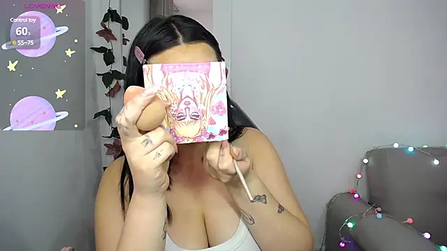 SaraBraun  online show from February 2025 08:22:01 PM