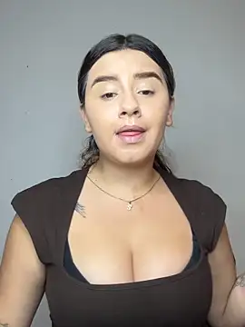 SaraBraun  online show from March 2026 06:00:01 PM