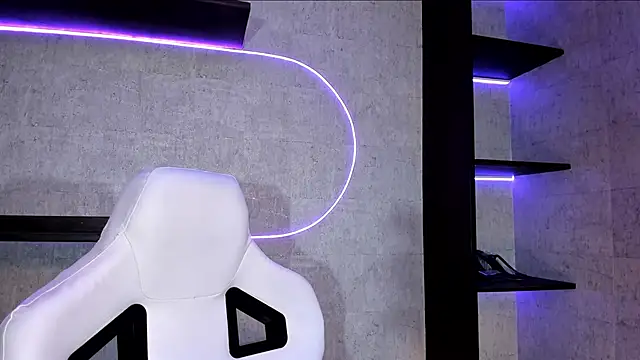 Snapshot of ArtemisaBlake chatting on February 2025 08:07:02 PM ArtemisaBlake online show from February 2025 08:07:02 PM