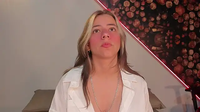 Snapshot of ArtemisaBlake chatting on February 2025 03:53:01 PM ArtemisaBlake online show from February 2025 03:53:01 PM