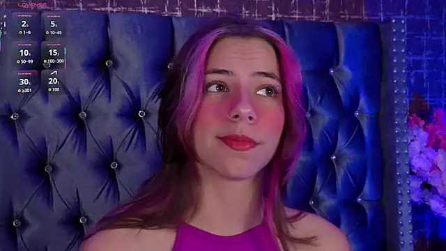 Snapshot of ArtemisaBlake chatting on September 2025 05:13:01 PM ArtemisaBlake online show from September 2025 05:13:01 PM