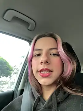 Snapshot of ArtemisaBlake chatting on October 2025 07:01:02 PM ArtemisaBlake online show from October 2025 07:01:02 PM