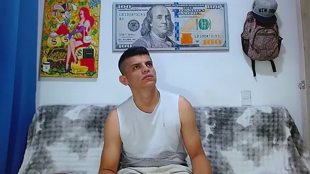 Snapshot of boss_of_cash chatting on August 2026 10:13:01 PM boss of cash online show from August 2026 10:13:01 PM