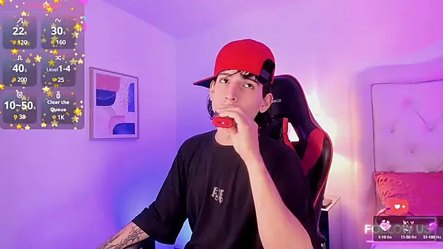 sett and gwen online show from March 2025 04:45:02 AM