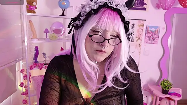 lady noize online show from May 2026 09:42:02 PM