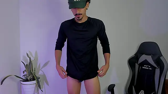 Lukeetaylor online show from June 2026 01:05:02 PM