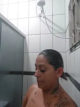 baixinhaloira online show from February 2025 02:10:02 AM