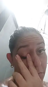 baixinhaloira online show from March 2025 02:32:01 AM