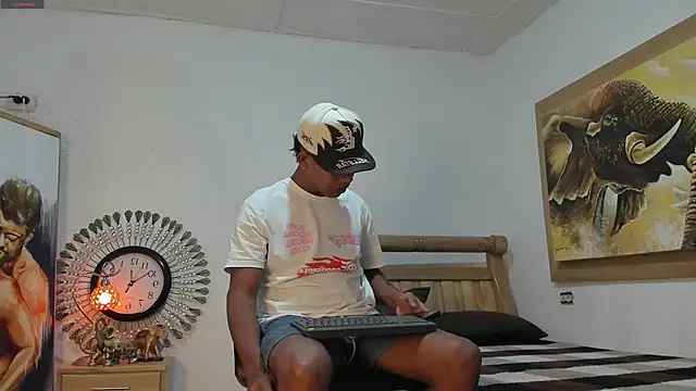 mr stiven  online show from April 2026 03:24:01 AM