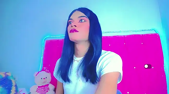 Theylor Rouse online show from February 2025 08:08:01 AM