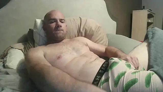 Nickj630 online show from October 2025 04:02:01 AM