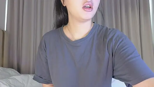 Snapshot of Akina_starr chatting on February 2026 01:58:01 AM Akina starr online show from February 2026 01:58:01 AM