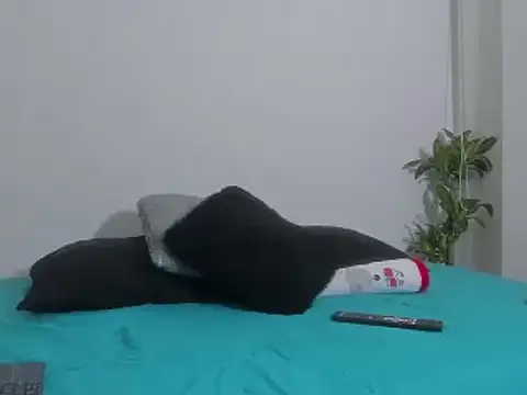 Snapshot of Liah_ferrer chatting on January 2025 08:37:01 PM Liah ferrer online show from January 2025 08:37:01 PM