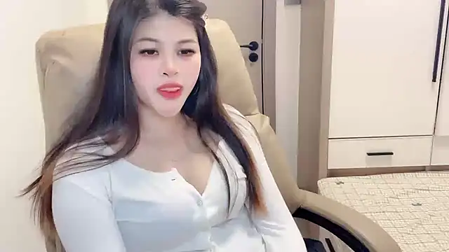 Snapshot of Ytao-528 chatting on November 2025 06:46:02 AM Ytao-528 online show from November 2025 06:46:02 AM