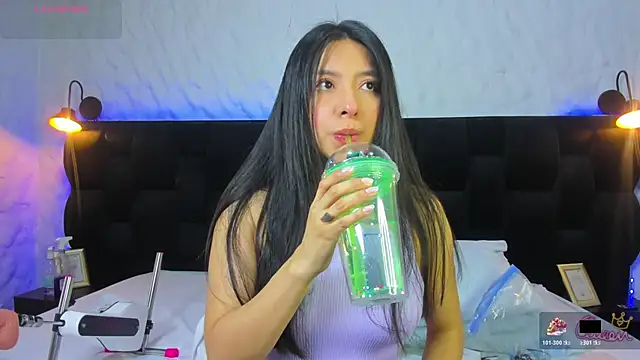 Camila  Gomez online show from January 2026 12:44:02 PM