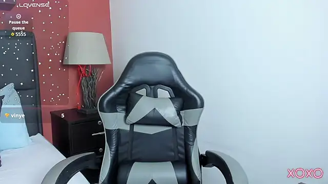 linda rios  online show from March 2026 02:04:02 AM