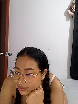 honeyblue 1 online show from March 2025 02:08:01 AM