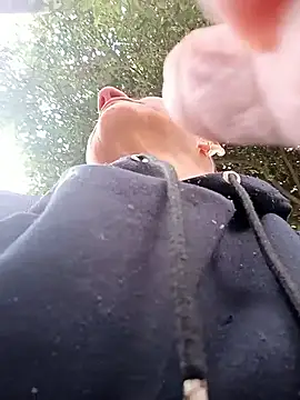 sasi luna online show from November 2025 01:21:02 PM