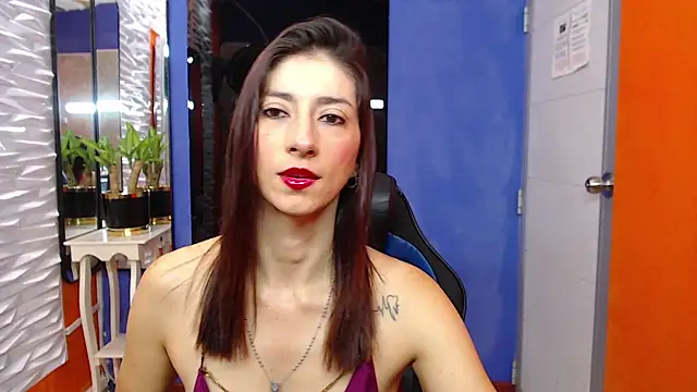 Snapshot of aitana_ag chatting on February 2025 12:34:01 PM aitana ag online show from February 2025 12:34:01 PM