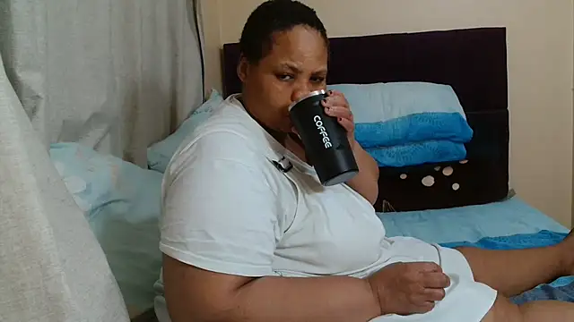 Snapshot of Bbw255 chatting on June 2026 10:08:02 AM Bbw255 online show from June 2026 10:08:02 AM