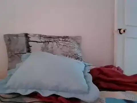 Snapshot of cris21324 chatting on January 2025 08:35:01 PM cris21324 online show from January 2025 08:35:01 PM