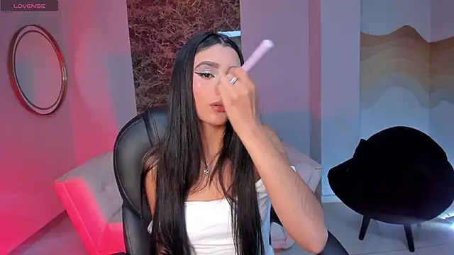 BellaCarteer  online show from February 2026 12:44:02 PM