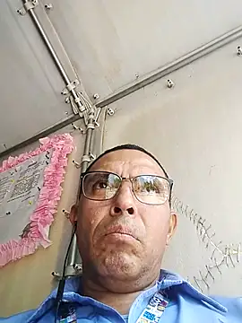 Alex011277 online show from October 2025 03:53:01 PM